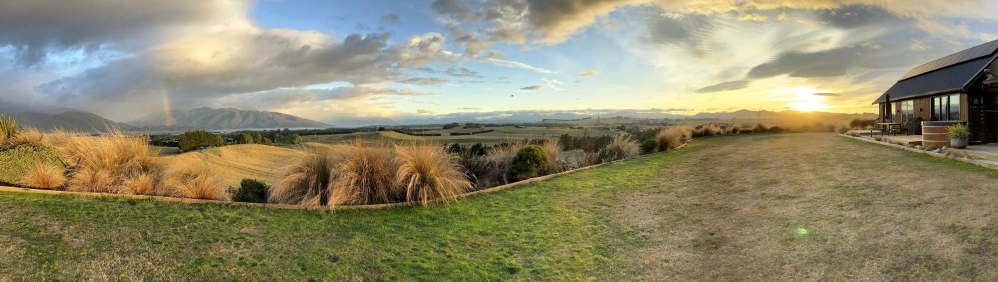 Вілла Fiordland Eco-Retreat -- Panoramic Views -- Hot Tub Те-Анау Екстер'єр фото